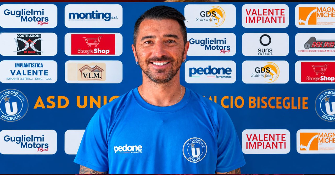 Bellomo con la maglia del Unione Calcio Bisceglie