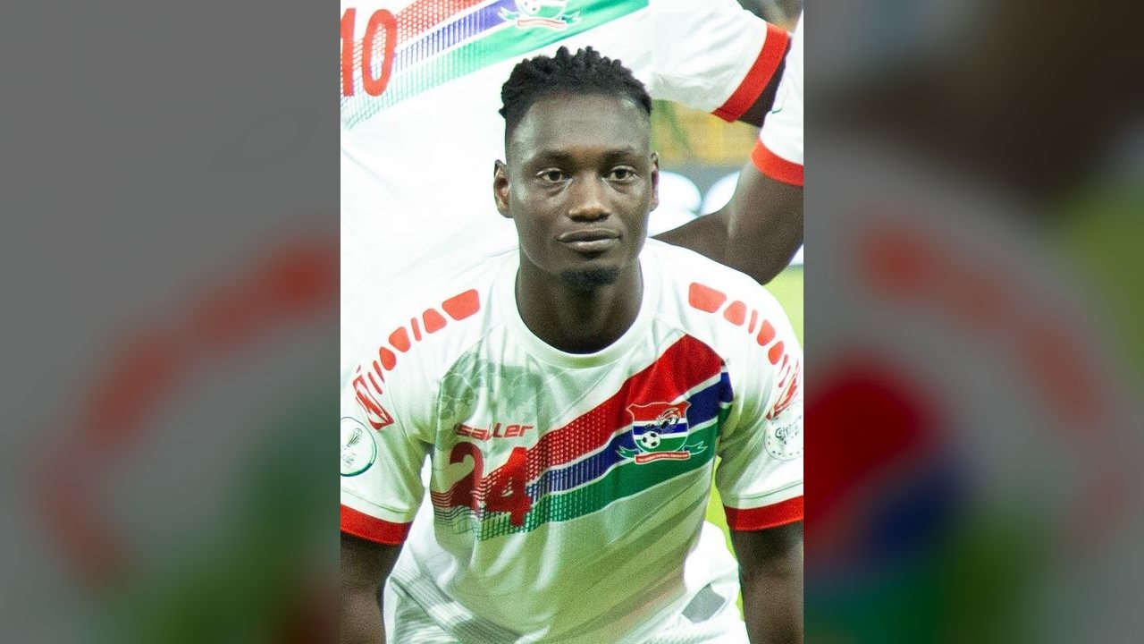 Darboe con la maglia del SSC Bari