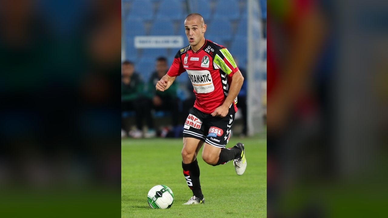 Grgic con la maglia del SSC Bari