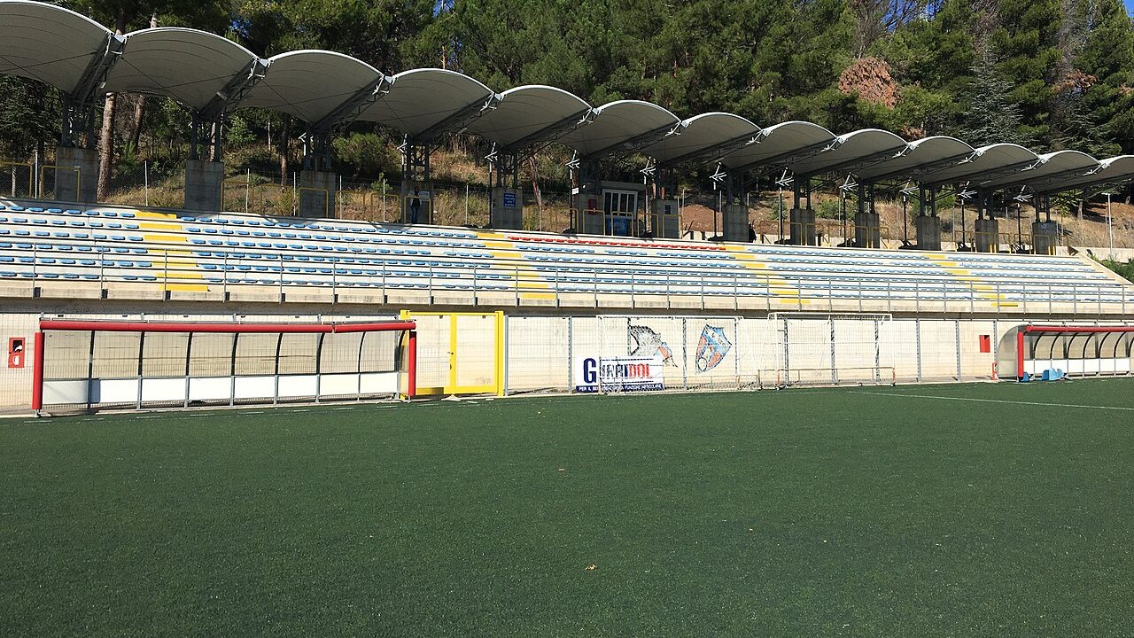 Campo Sportivo Comunale "Donato Curcio" Tribuna locali "Del Ventura"