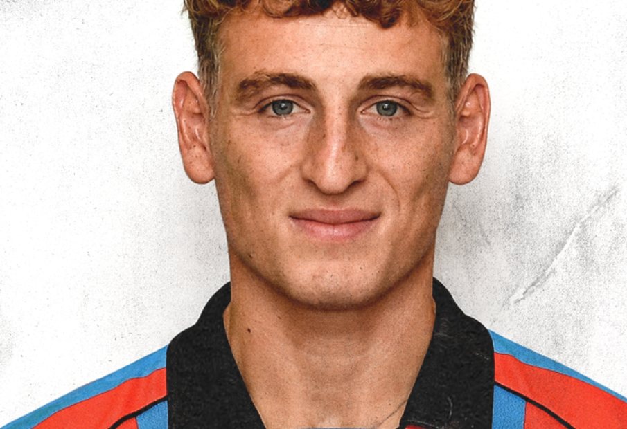 Vallocchia con la maglia del Catania FC