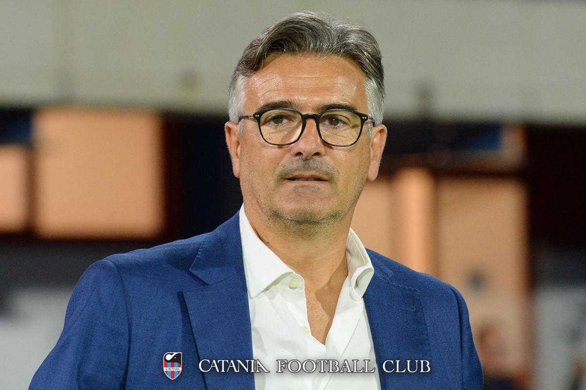 Caturano con la maglia del Catania FC