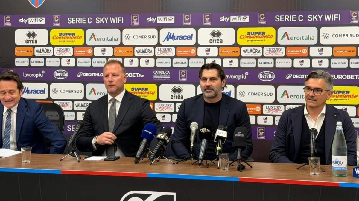 Cicerelli con la maglia del Catania FC