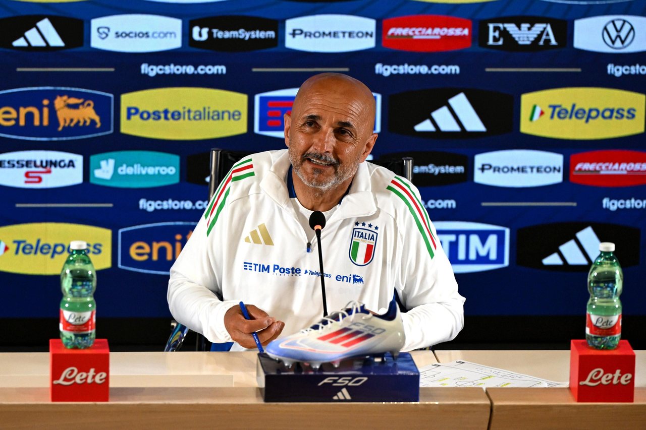 FLORENCE, ITALY - JUNE 08: Head coach of Italy Luciano Spalletti attends at press conferen