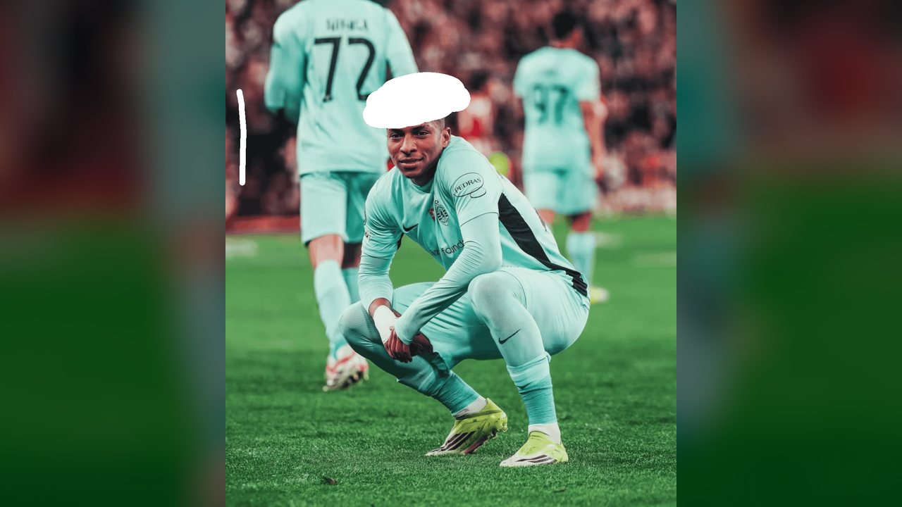 Santos con la maglia del SSC Napoli