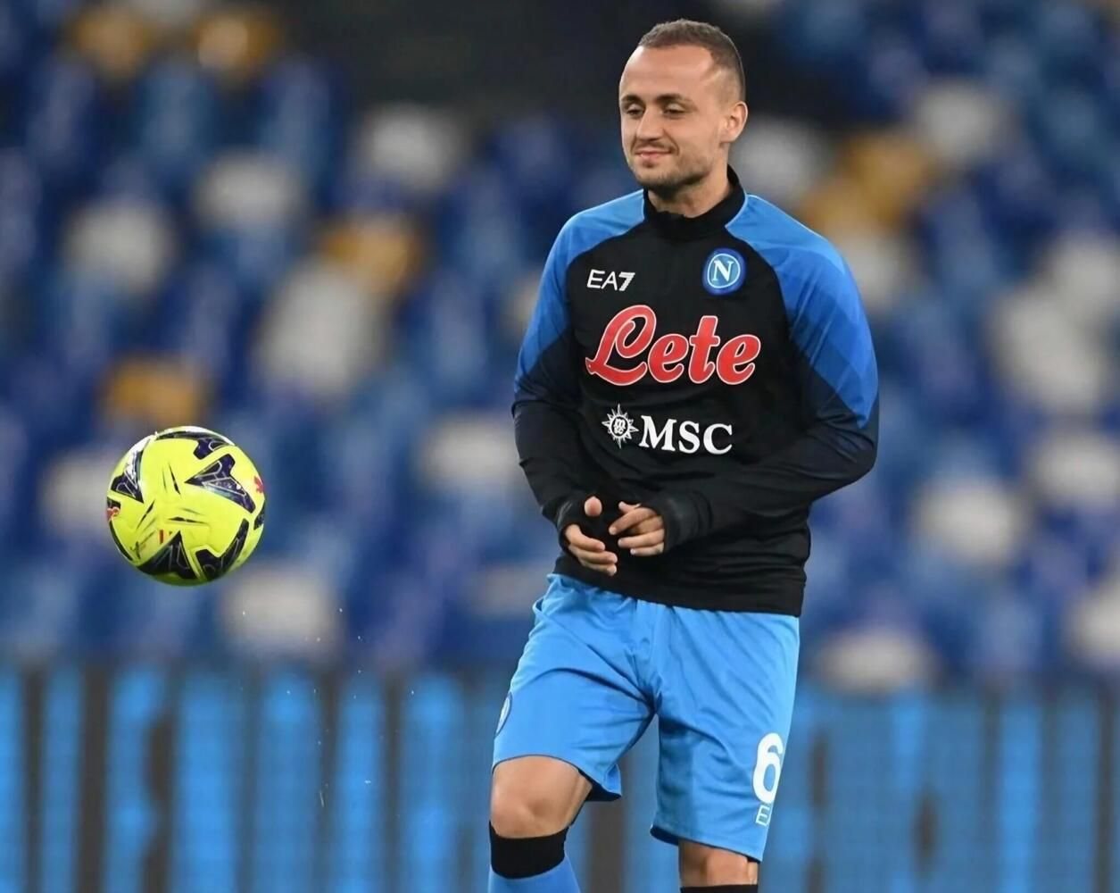 Lobotka con la maglia del Napoli
