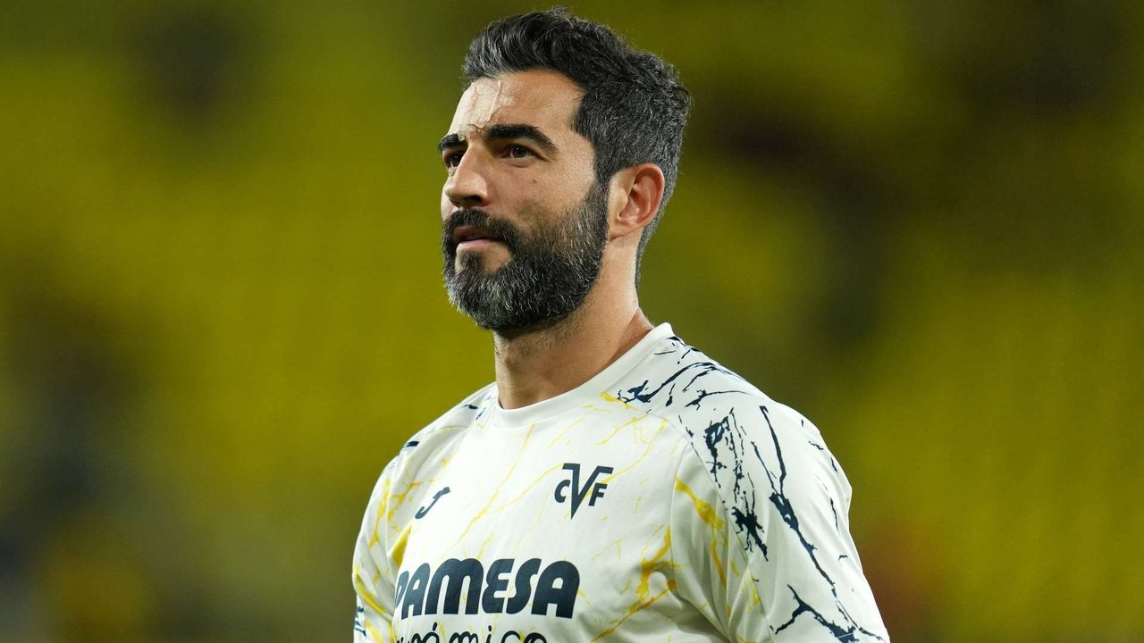 Albiol con la maglia del Villarreal