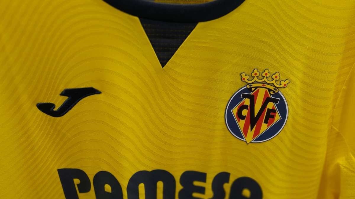 Gueye con la maglia del Villarreal