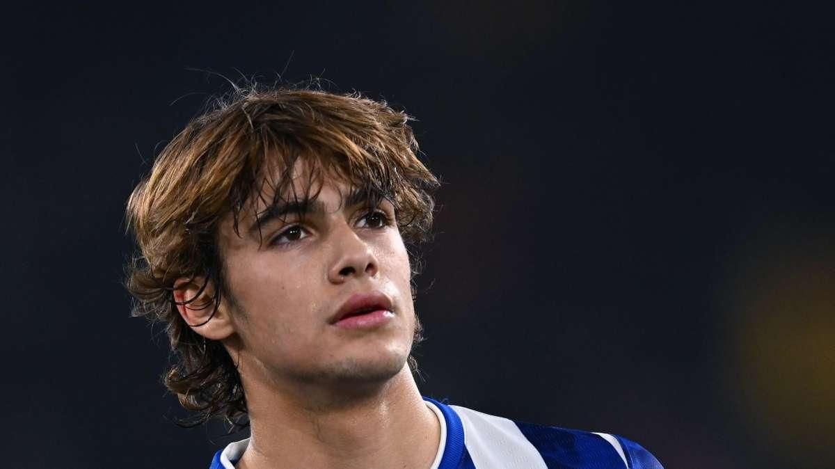 Mora con la maglia del AS Roma