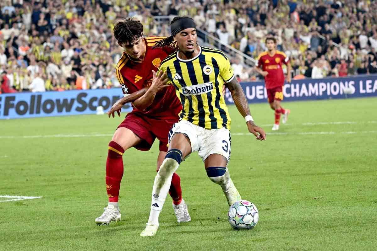 Balerdi con la maglia del Roma