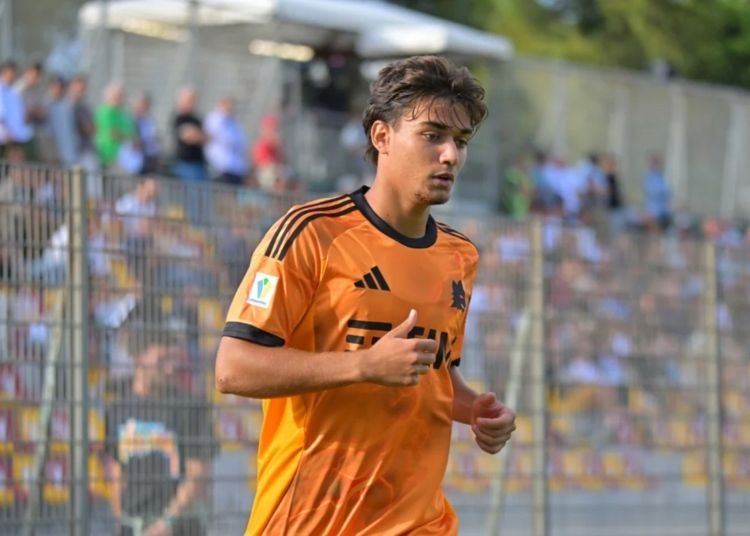 Lulli con la maglia del AS Roma